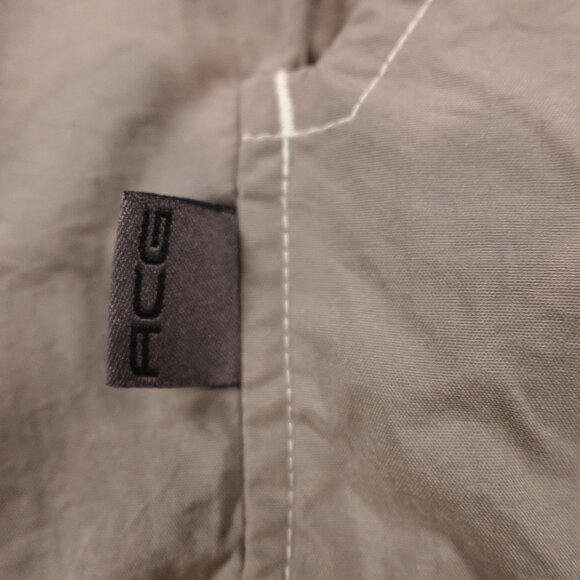 Nike ACG nylon pants women's large taupe missing top button - Picture 2 of 15